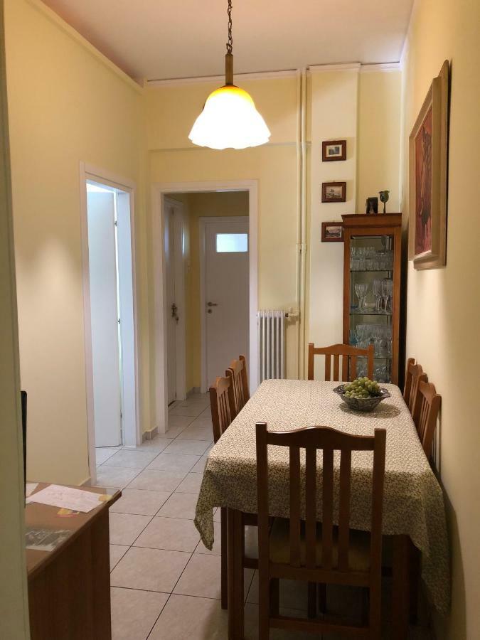 Anna Apartment In Kypseli Athen Exterior foto