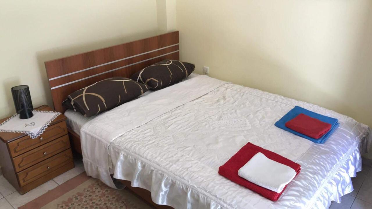 Anna Apartment In Kypseli Athen Exterior foto