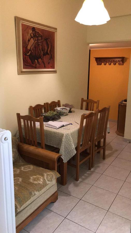 Anna Apartment In Kypseli Athen Exterior foto